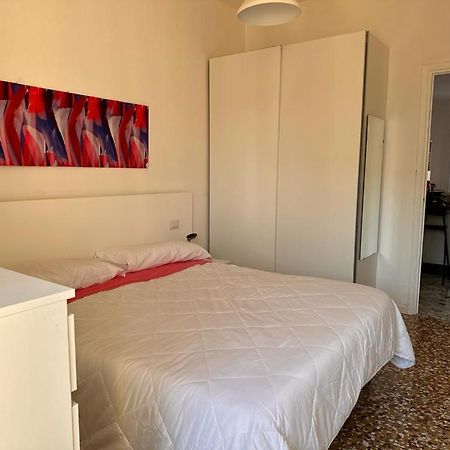 Апартаменти Kibilu - Via Lomellina Mm Argonne - Linate Airport Мілан Екстер'єр фото